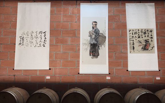江苏中国画与波尔多红酒文化首度成功牵手