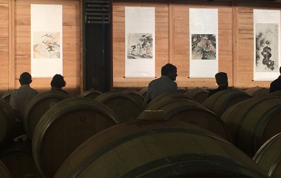 江苏中国画与波尔多红酒文化首度成功牵手