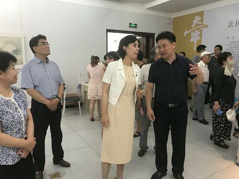 牵手·法国波尔多中国书画名家邀请展作品走进连云港成功举办